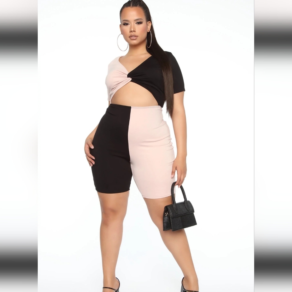 NWT Fashion Nova Colorblock Romper Size 2X